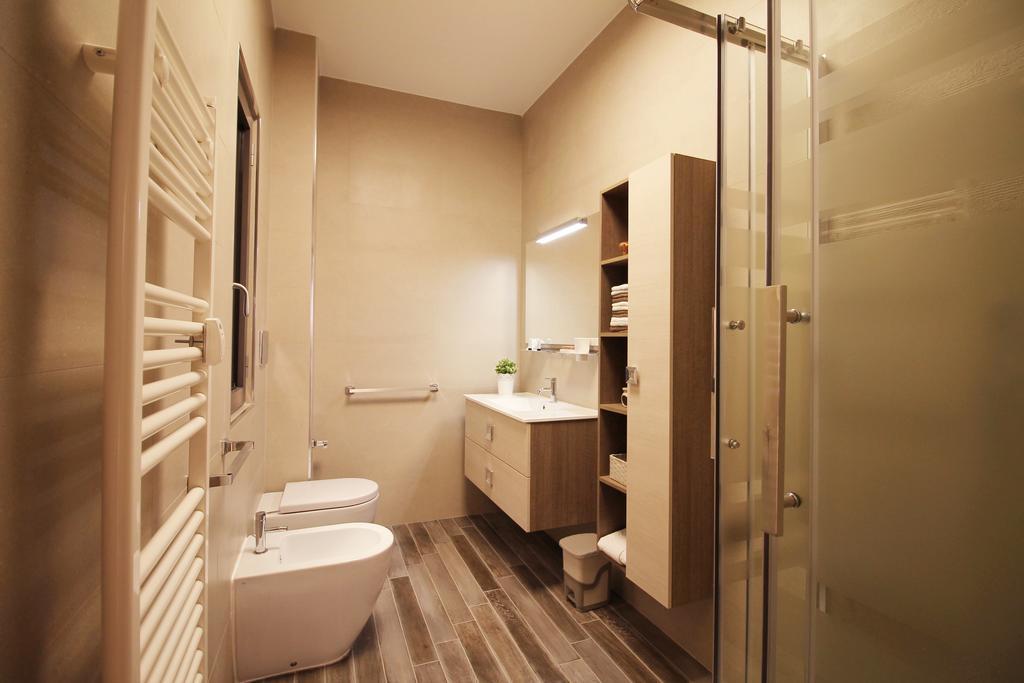 Eur Bright Spacious Terraced Apartment With Private Parking Only For Small Cars Roma Exterior foto