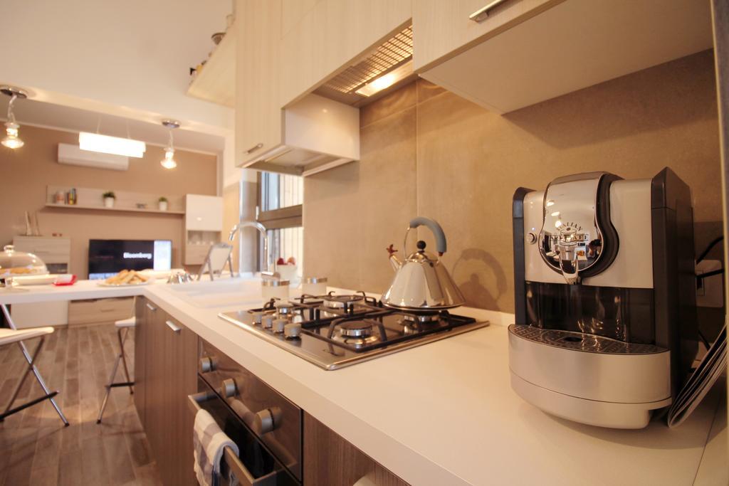 Eur Bright Spacious Terraced Apartment With Private Parking Only For Small Cars Roma Exterior foto